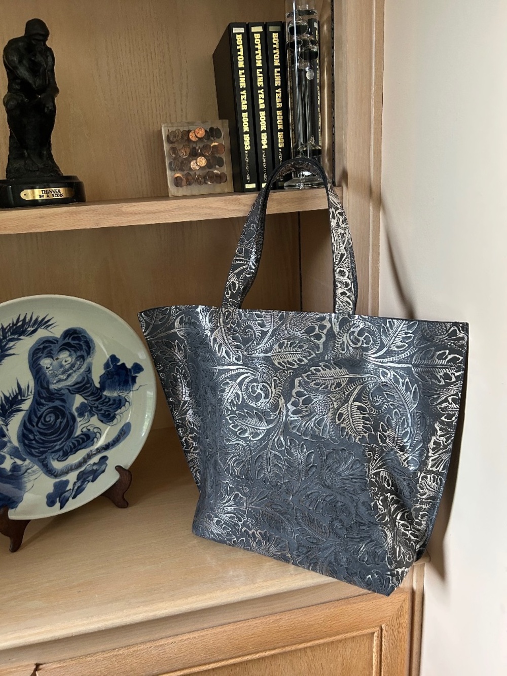 GORGEOUS VIVA LEATHER TOTE BAG NWOT